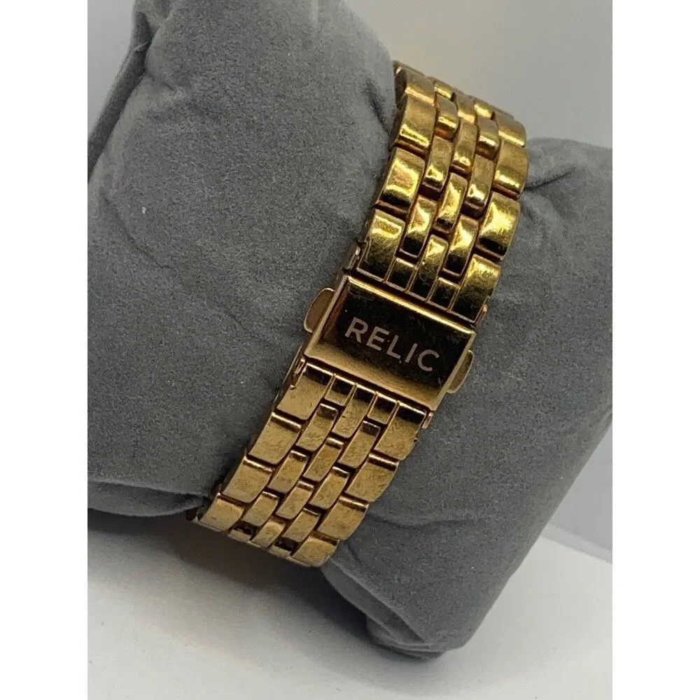 Relic ZR1755 Women Gold Stainless Steel Analog Rose Gold Dial Wrist Watch KL177